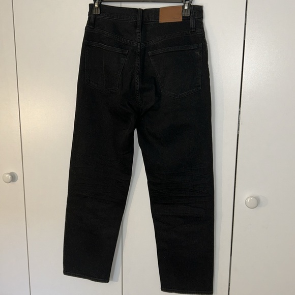 Madewell Classic Straight Jeans in Lunar Wash - Picture 4 of 8